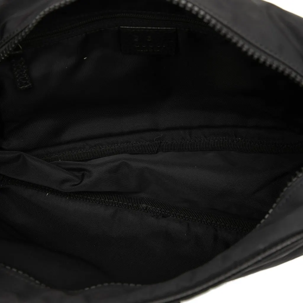 Gucci GG Nylon Toiletry Pouch Black Good - Model View