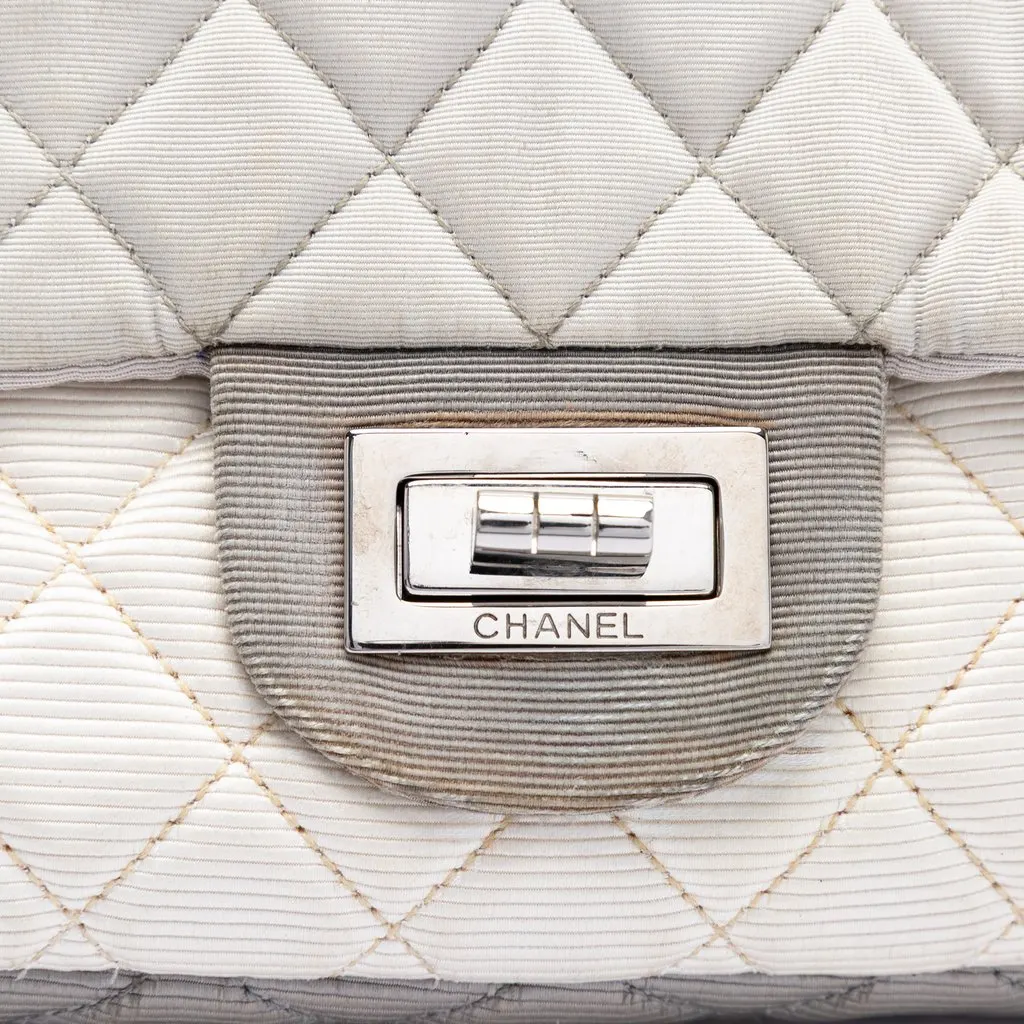 Chanel Small Tricolor Quilted Jersey Reissue 2.55 East West Flap White Very good - Box View