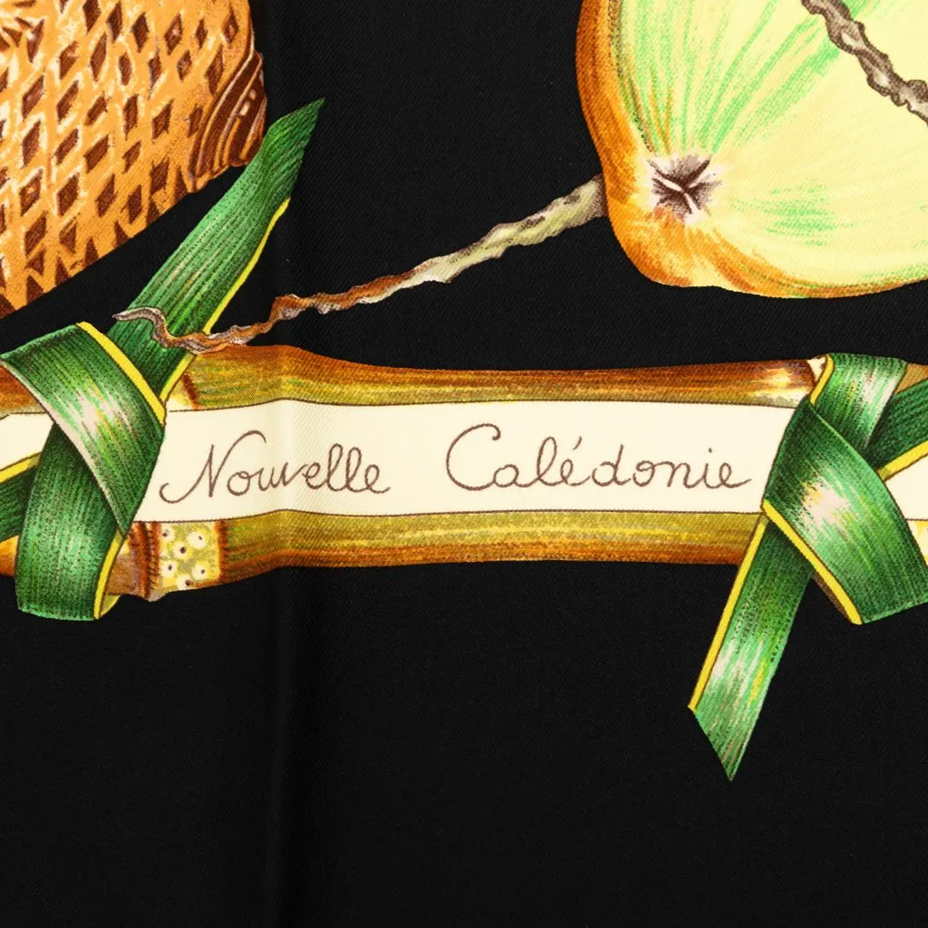 Hermès Jardin Creole Silk Scarf 90 Black Very good - Inside View