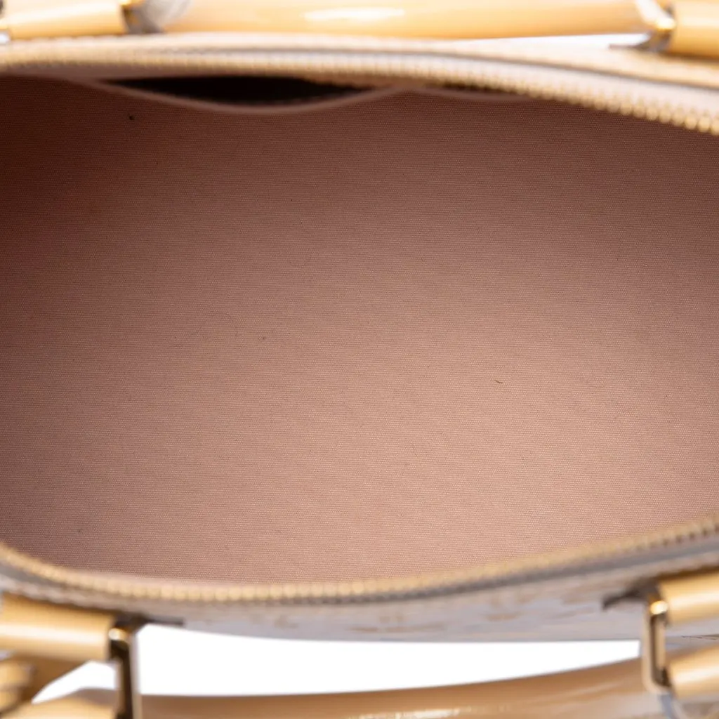 Louis Vuitton Monogram Vernis Alma PM Beige Leather Very good - Model View