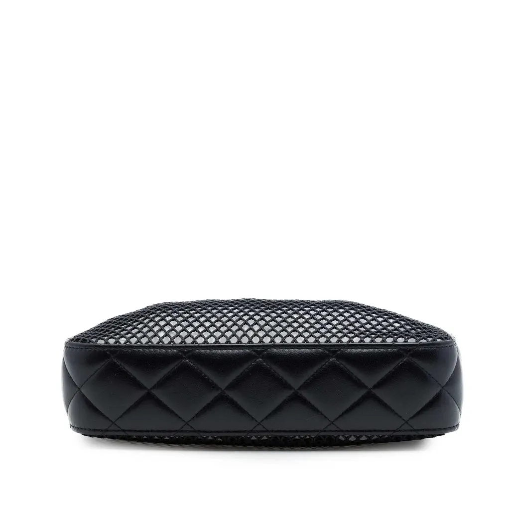 Chanel CC Mesh and Shiny Lambskin Clutch with Chain Black Very good - Inside View