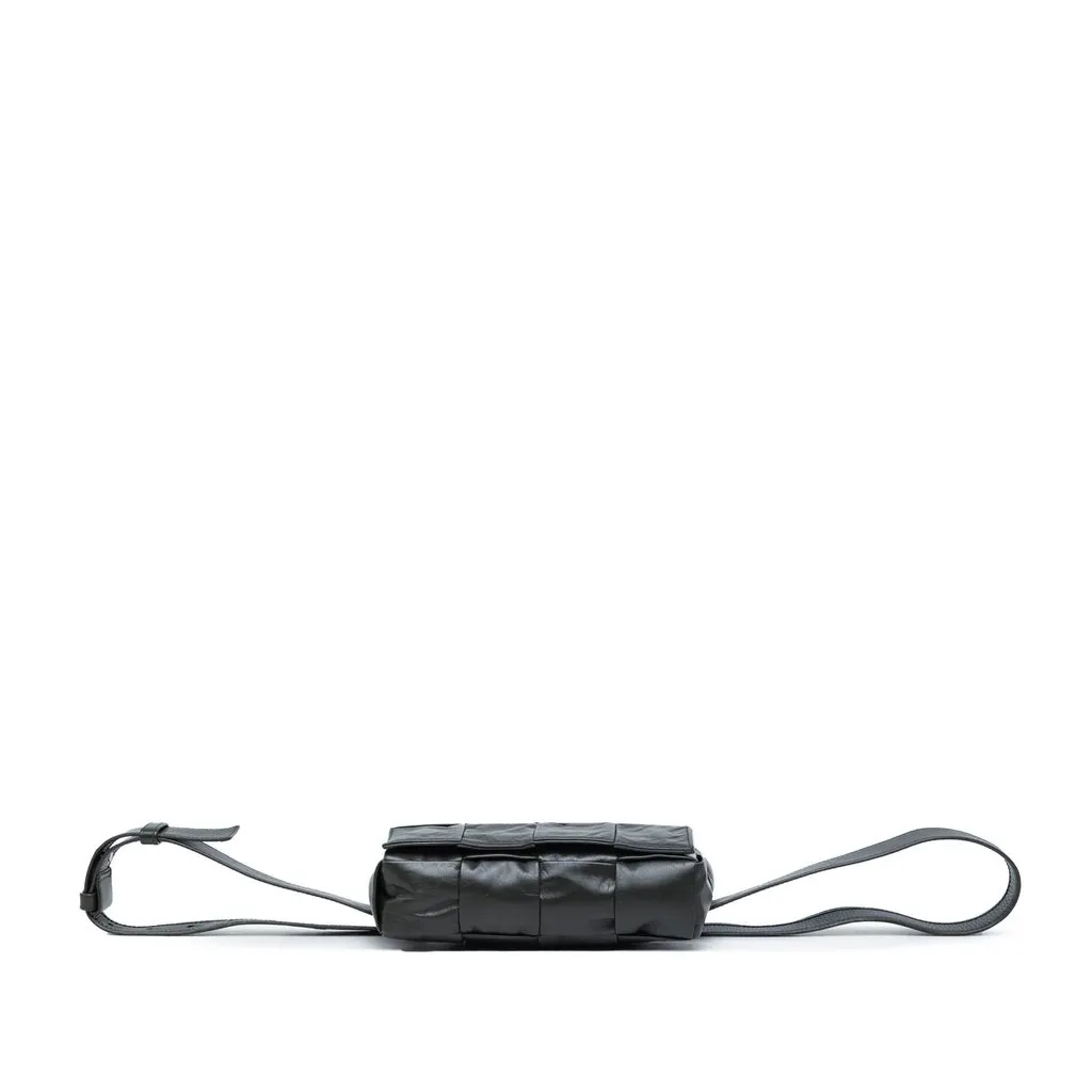 Bottega Veneta Paper Calfskin Intrecciato Cassette Belt Bag Brown Leather Very good - Inside View