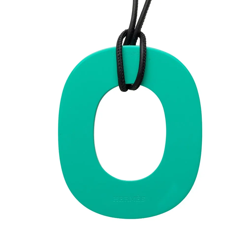 Hermès Lacquered Isthme Pop Pendant Necklace PM Green Very good - Inside View
