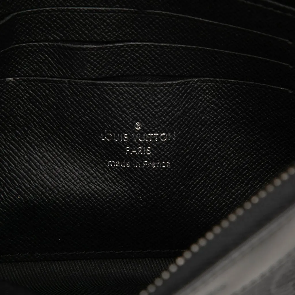 Louis Vuitton Monogram Eclipse Pochette Discovery PM Black Canvas Very good - Box View