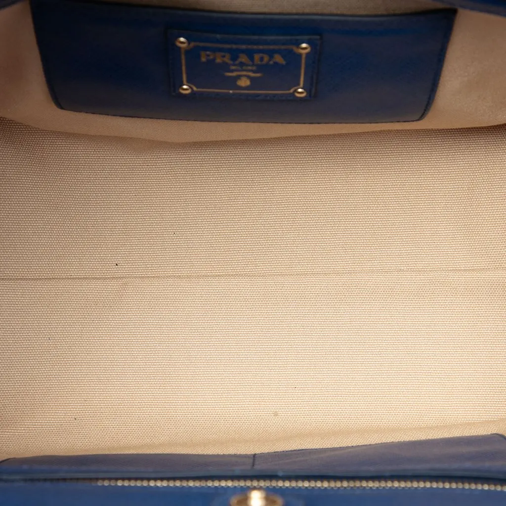 Prada Saffiano Cuir Trimmed Canapa Satchel Beige Canvas Very good - Model View
