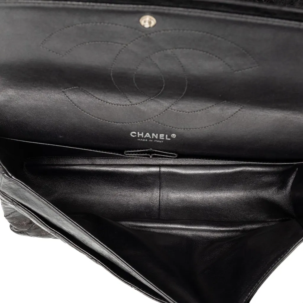 Chanel Quilted Aged Calfskin Reissue 2.55 Double Flap 228 Black Leather Very good - Model View
