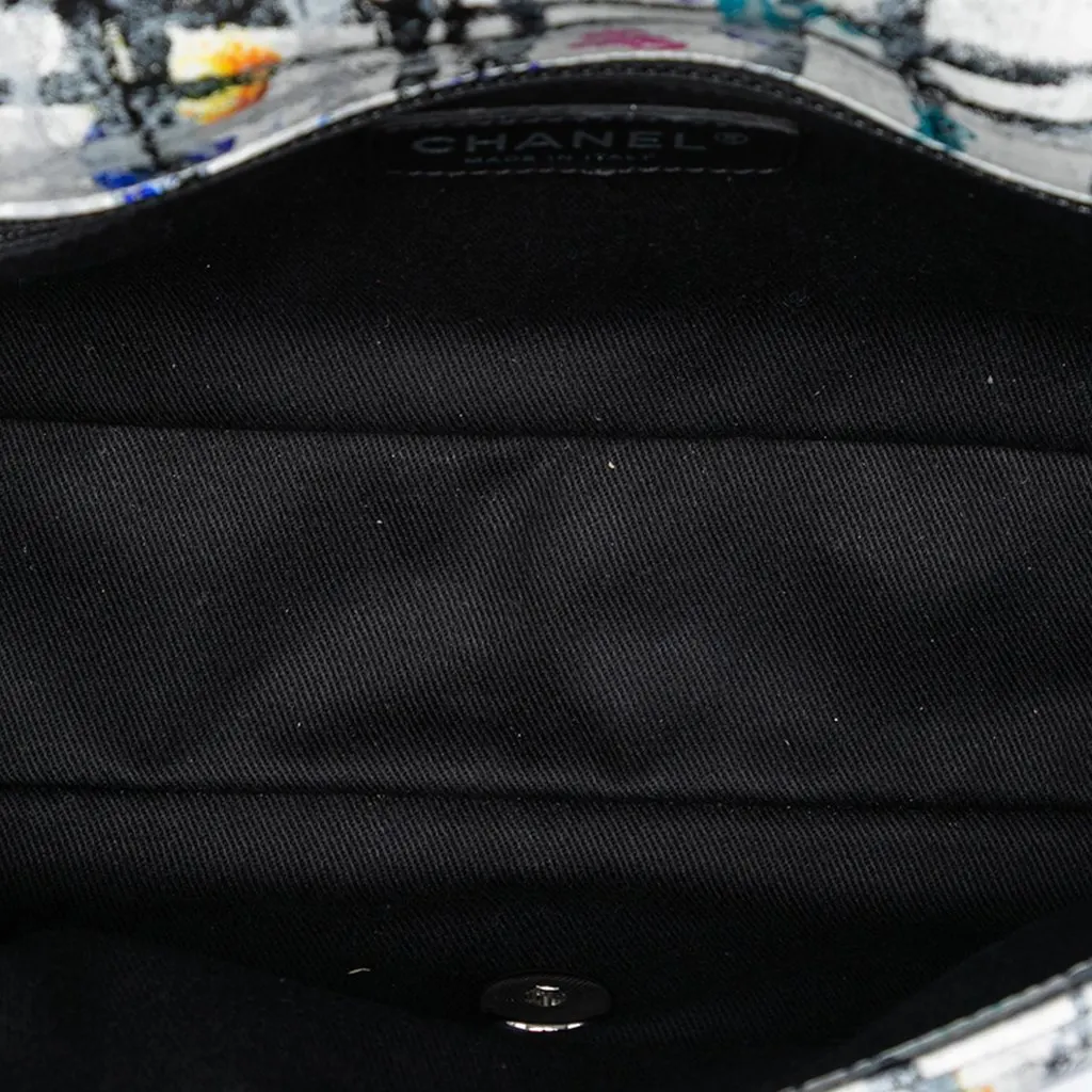 Chanel Medium Calfskin Hand Painted Graffiti Flap White Leather Very good - Model View
