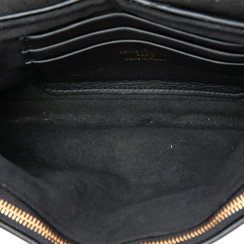 Louis Vuitton New Wave Chain Pochette Black Leather Very good - Model View