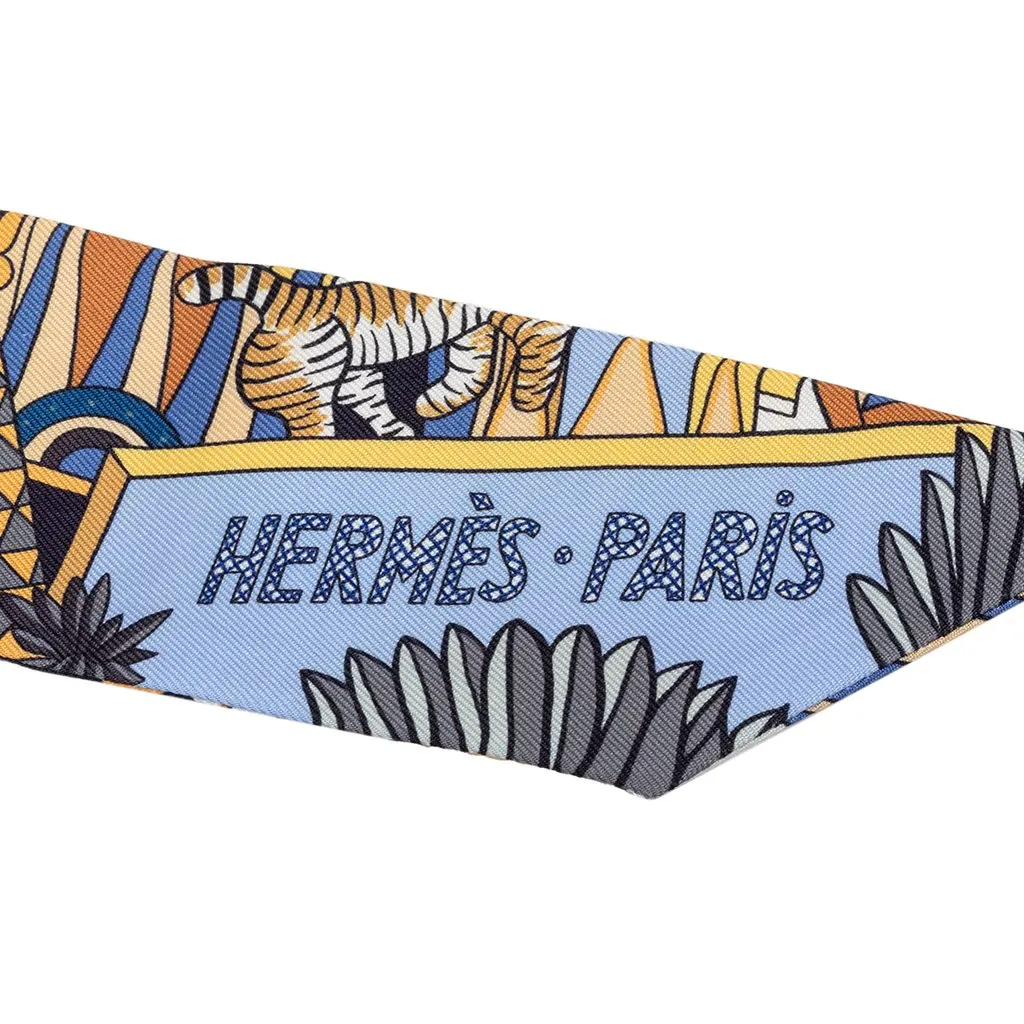 Hermès Animapolis Silk Twilly Scarf Blue Never worn - Inside View