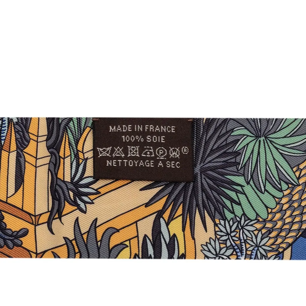 Hermès Animapolis Silk Twilly Scarf Blue Never worn - Model View