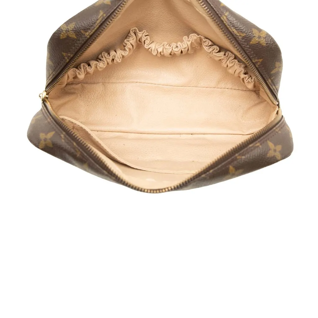 Louis Vuitton Monogram Trousse Toilette 23 Brown Canvas Very good - Model View