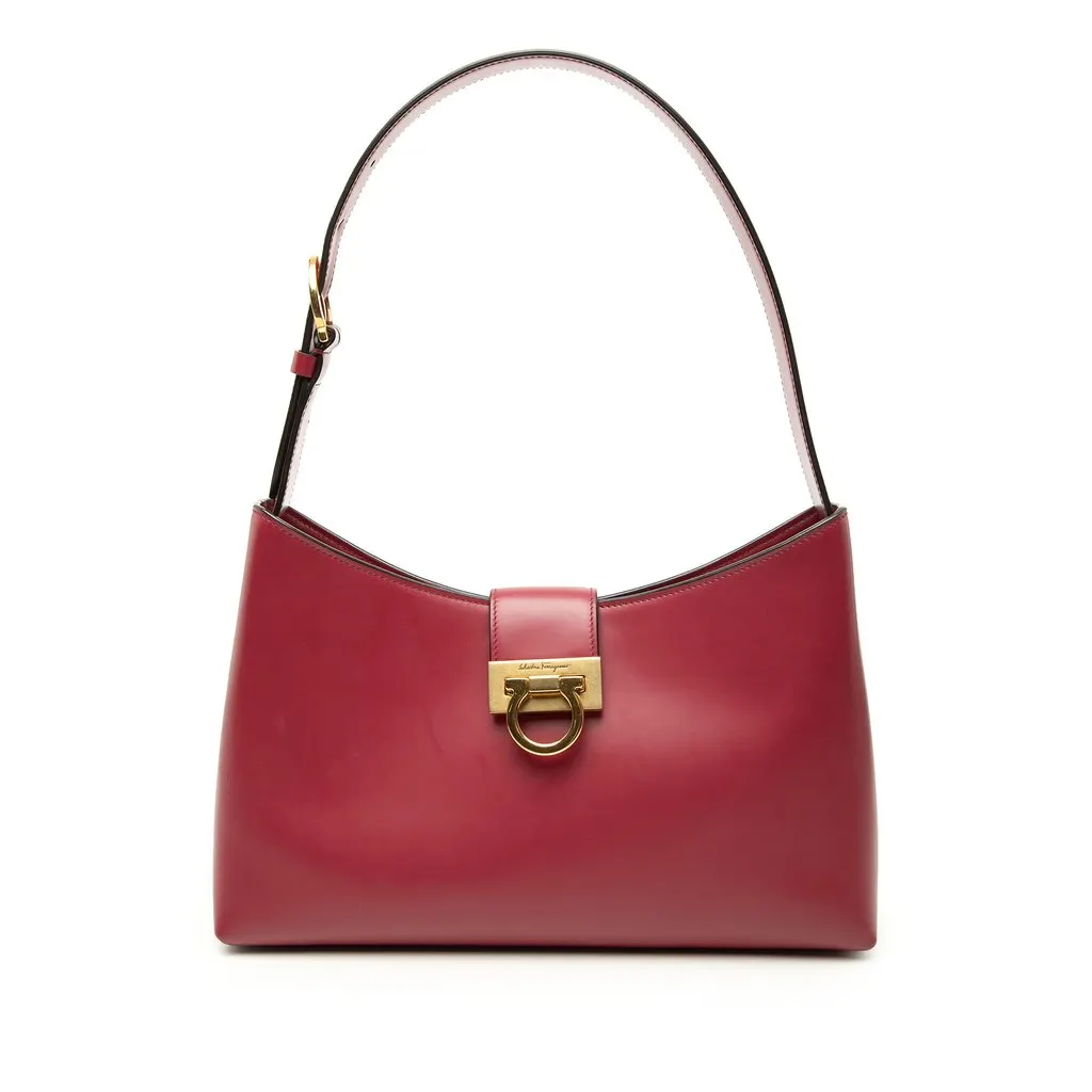 Salvatore Ferragamo Leather Gancini Trifolio Shoulder Bag Red Leather Very good - Front View