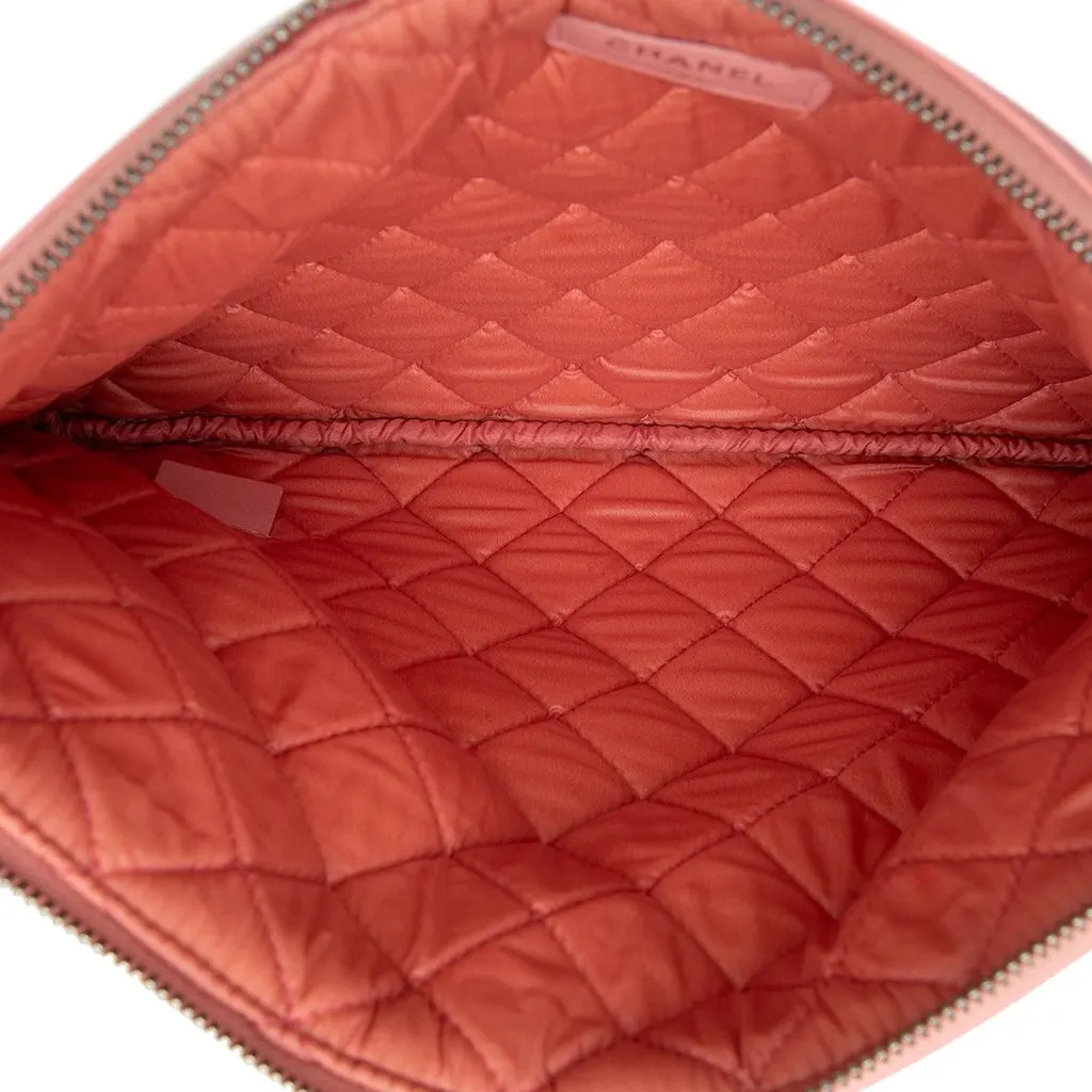 Chanel Medium Quilted Lambskin Boy O Case Clutch Pink Leather Very good - Model View