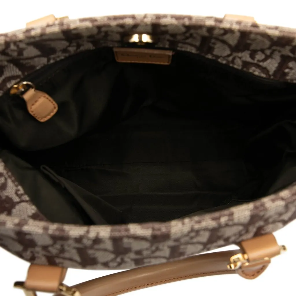 Dior Diorissimo Trotter Canvas Tote Brown Very good - Model View