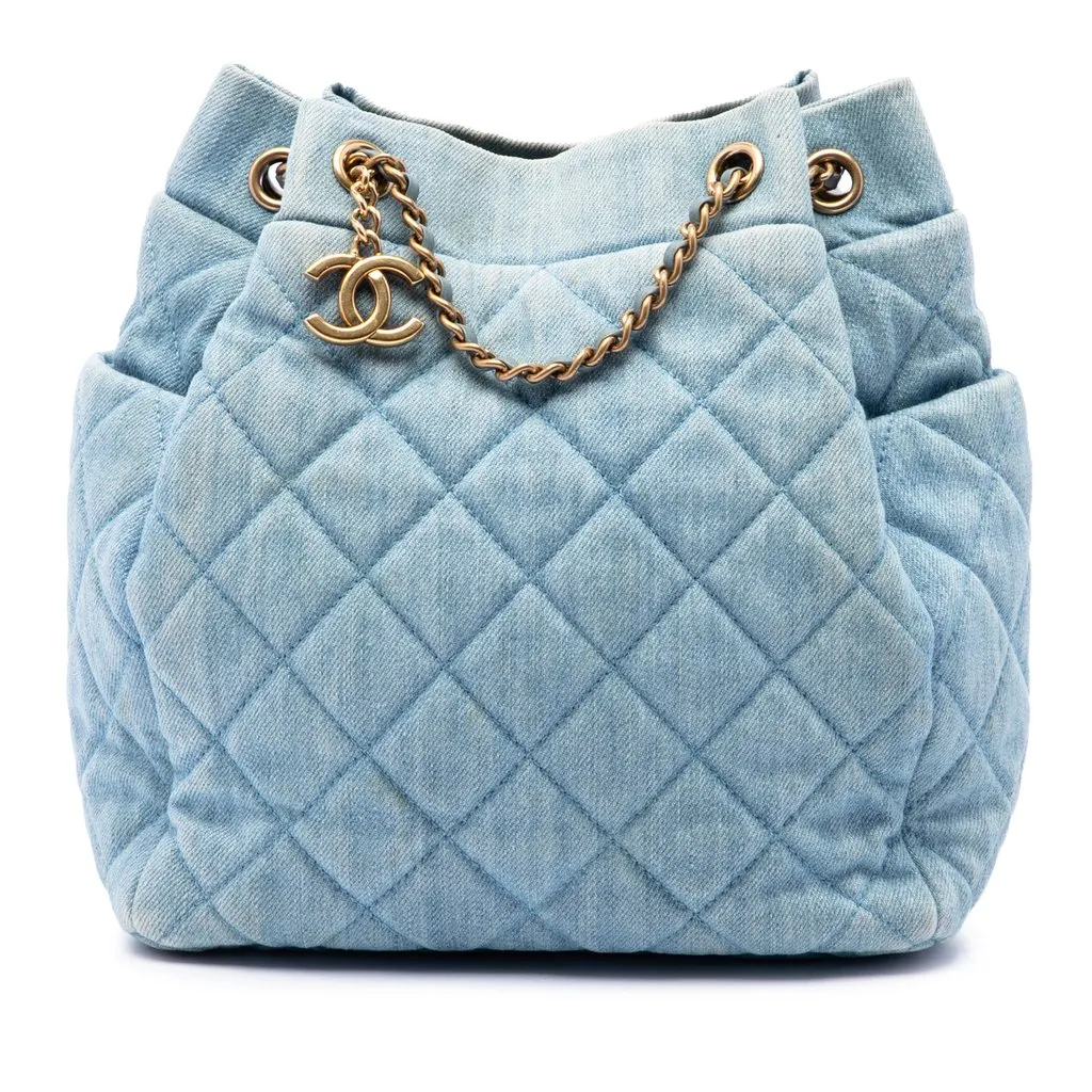Chanel Quilted Denim Urban Spirit Bucket Bag Blue Denim Good - Front View