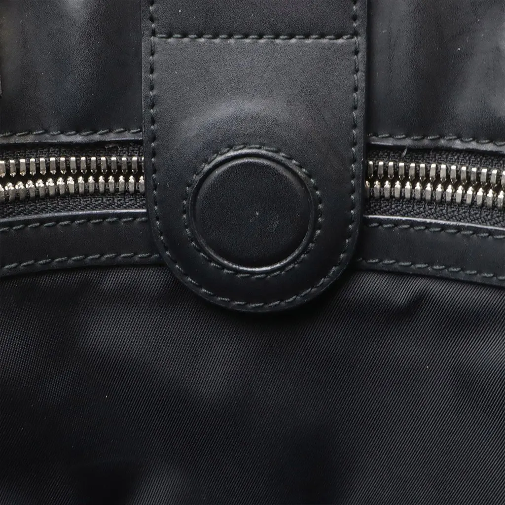 Gucci GG Supreme Web Vertical Satchel Beige Very good - Model View