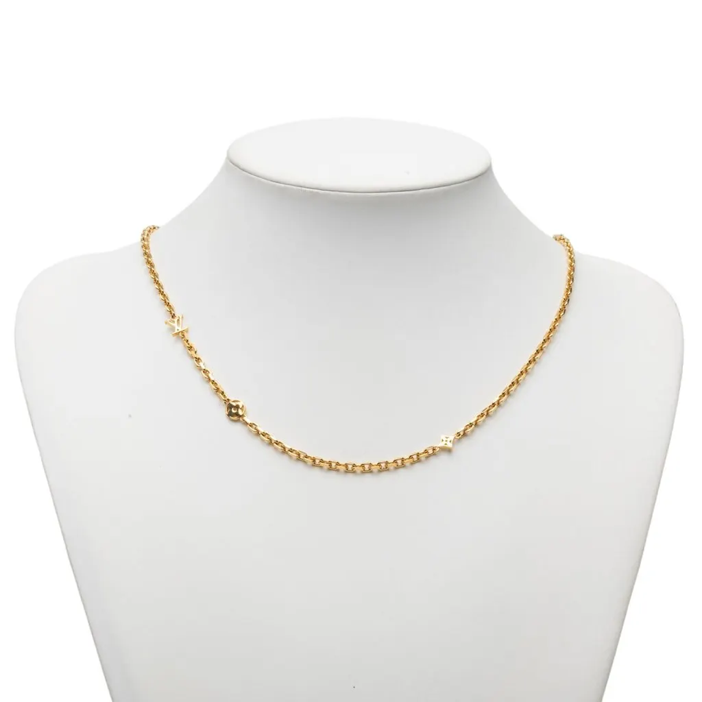 Louis Vuitton Gold Plated LV Yours Chain Necklace Gold Metal Very good - Model View