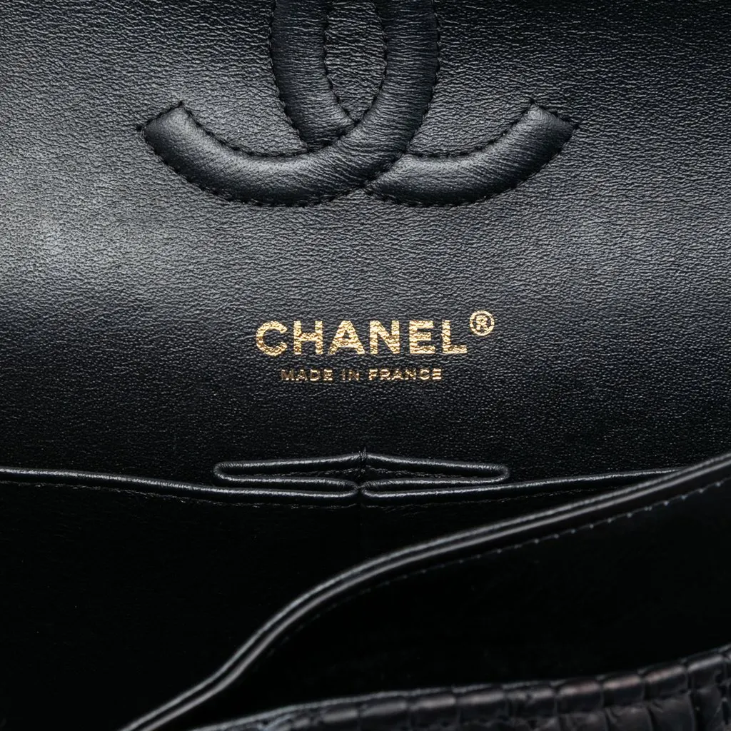 Chanel Medium Classic Chevron Calfskin Pleated Double Flap Black Leather Very good - Box View