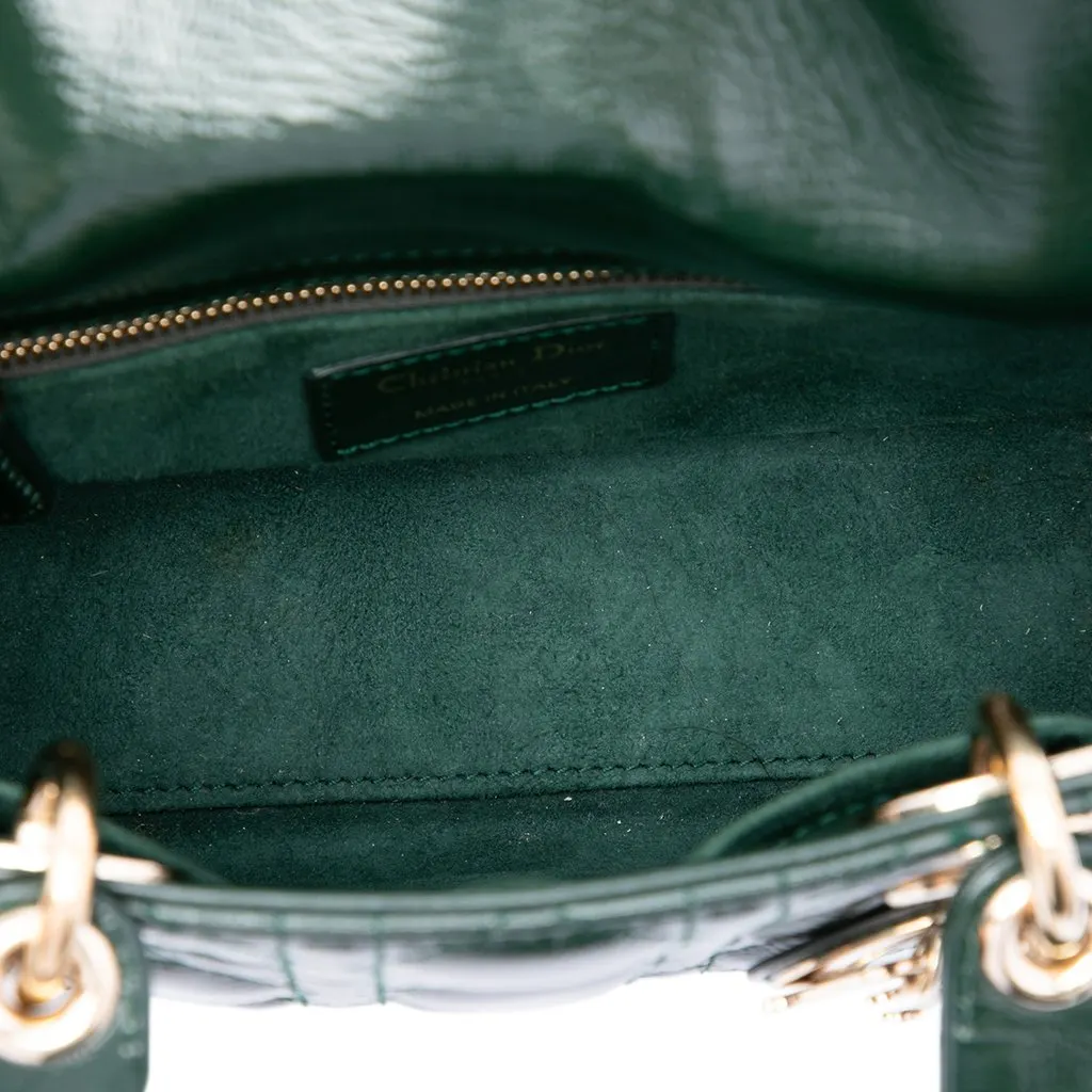 Dior Small Crinkled Patent Cannage Lady Dior Green Leather Very good - Model View
