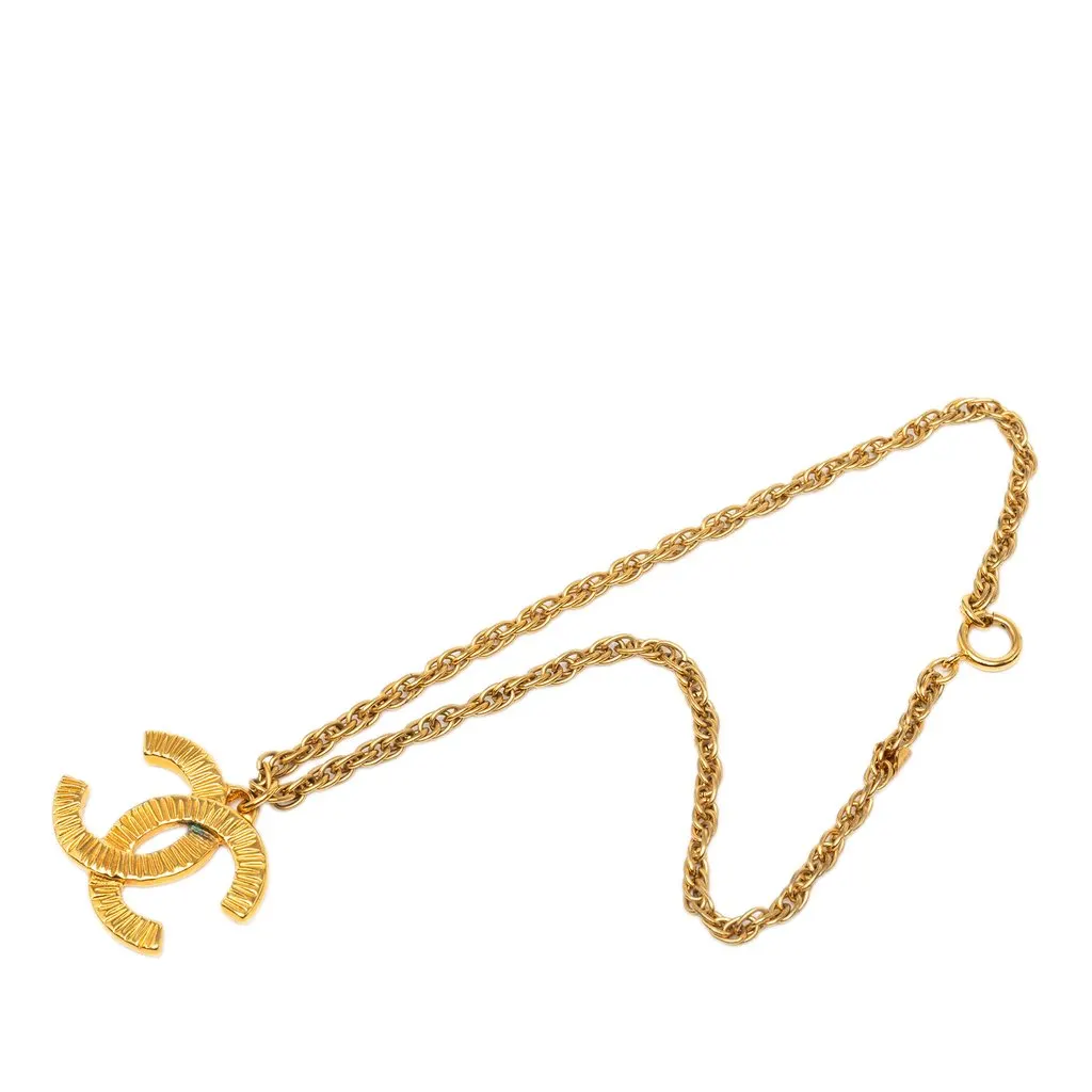 Chanel CC Gold Plated Textured Pendant Necklace Gold Metal Very good - Front View
