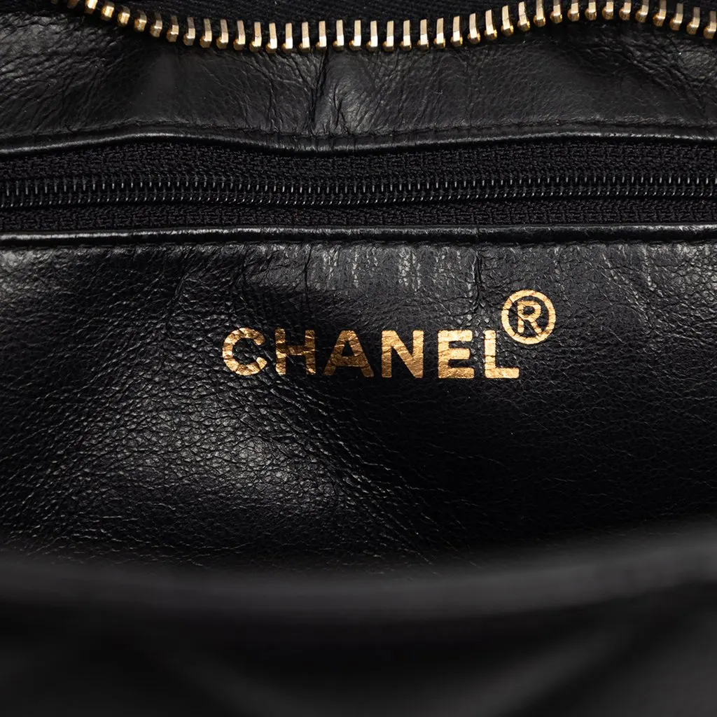 Chanel Caviar Medallion Tote Black Leather Very good - Box View