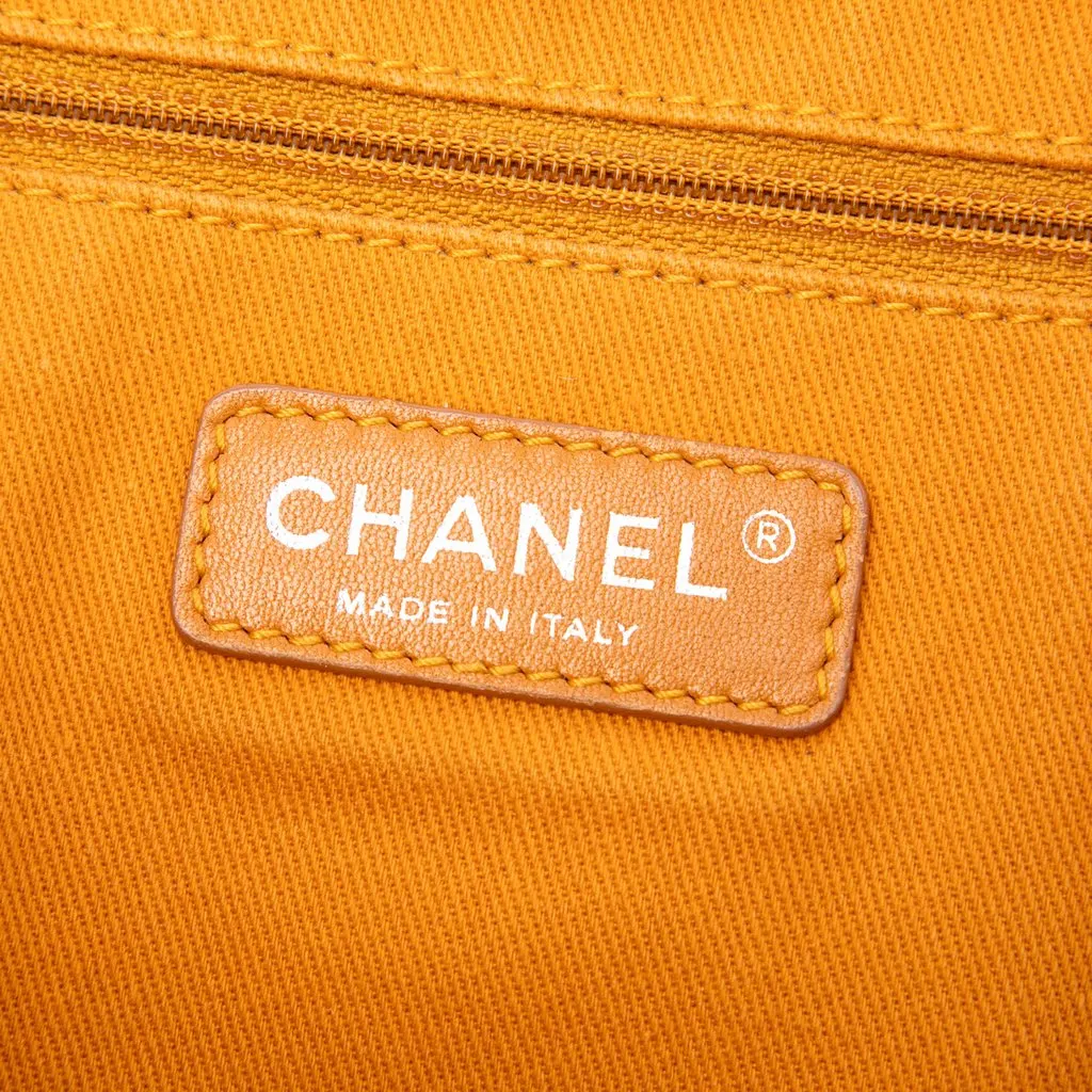 Chanel Small Raffia Deauville Tote Yellow Very good - Box View