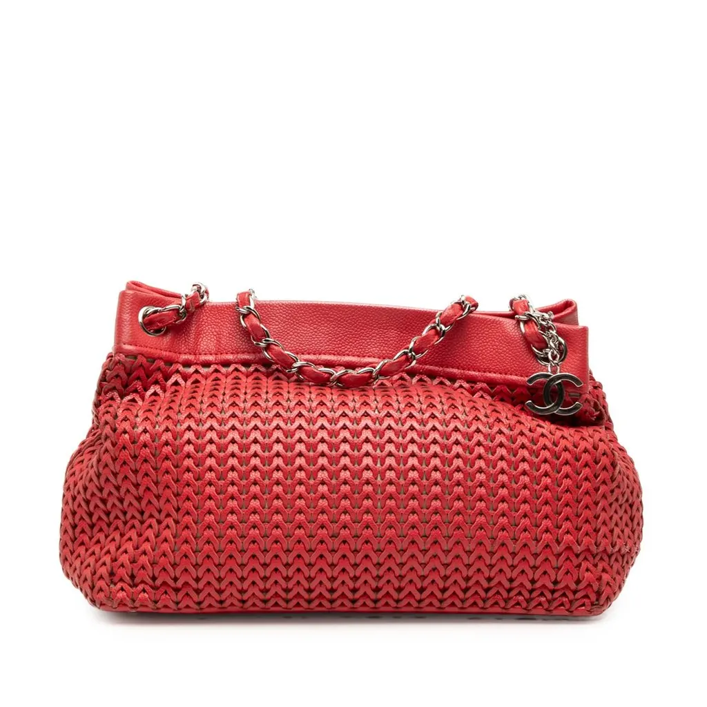 Chanel Woven Caviar CC Charm Tote Red Leather Very good - Front View