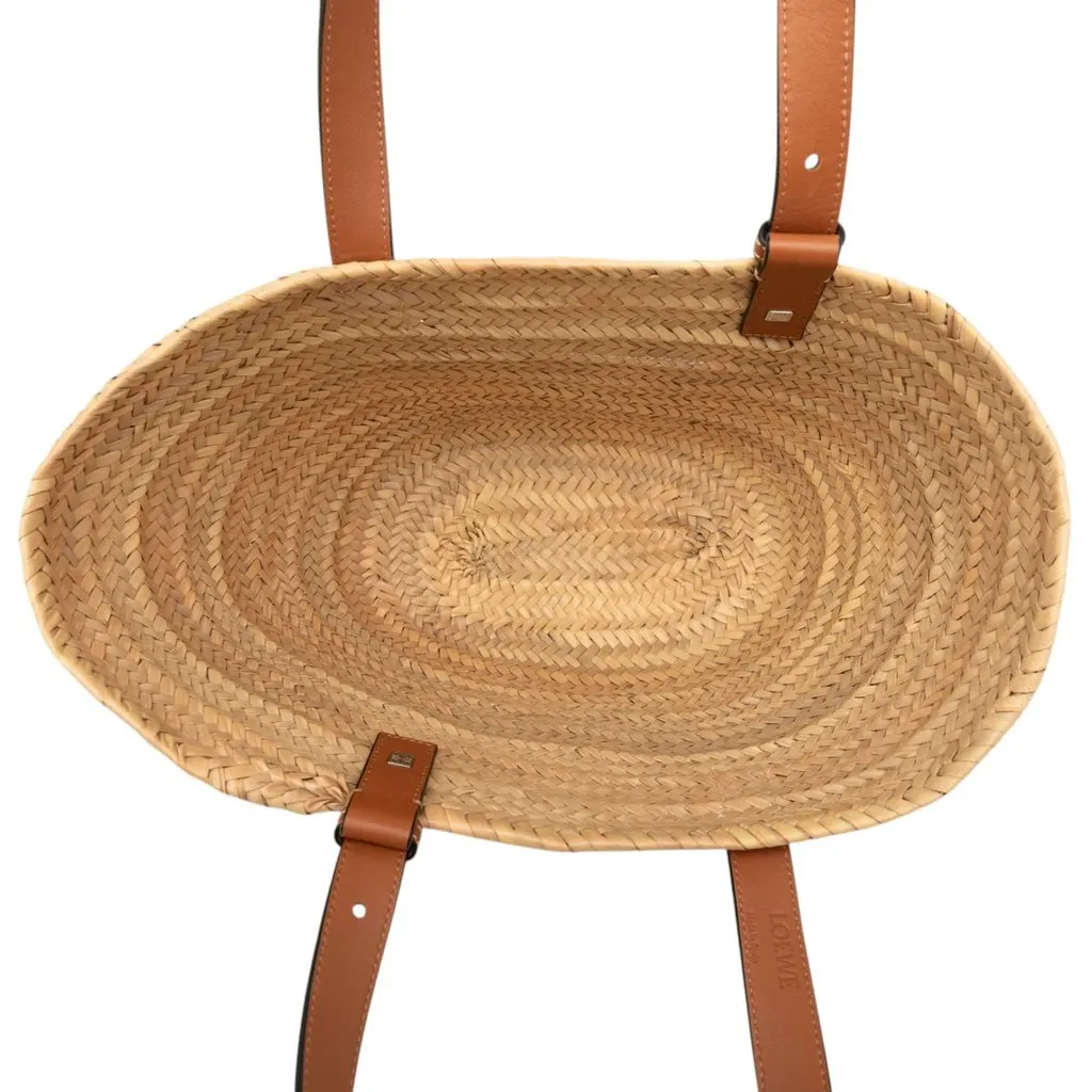 LOEWE Small Raffia Anagram Basket Tote Beige Very good - Model View