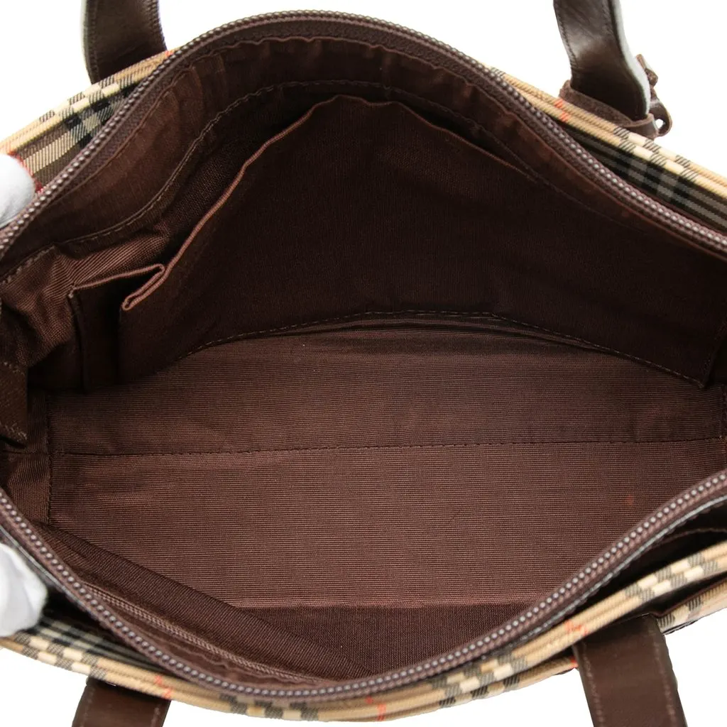 Burberry Haymarket Check Canvas Tote Beige Very good - Model View