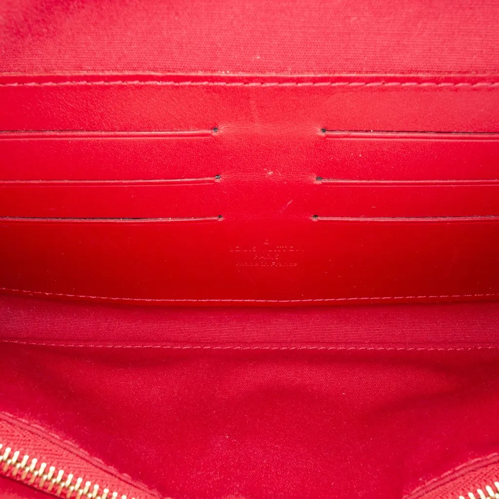 Louis Vuitton Monogram Vernis Sunset Boulevard Red Leather Very good - Model View