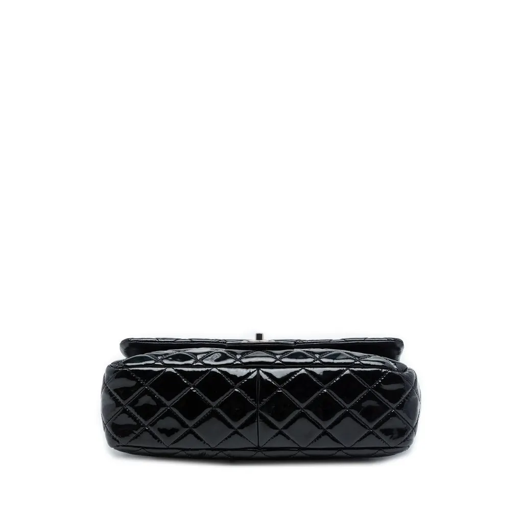 Chanel Jumbo Classic Patent Single Flap Black Leather Very good - Inside View