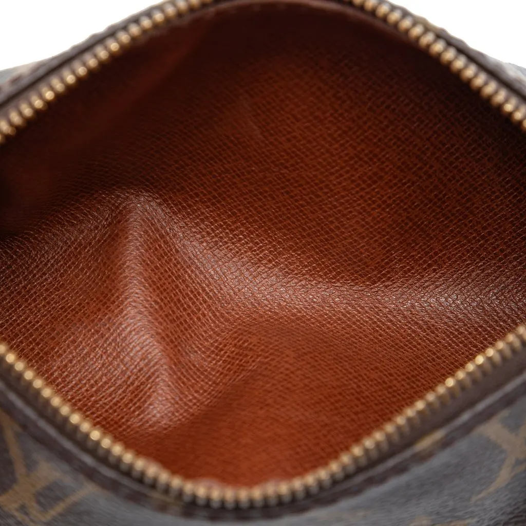 Louis Vuitton Monogram Papillon Pochette Brown Very good - Model View