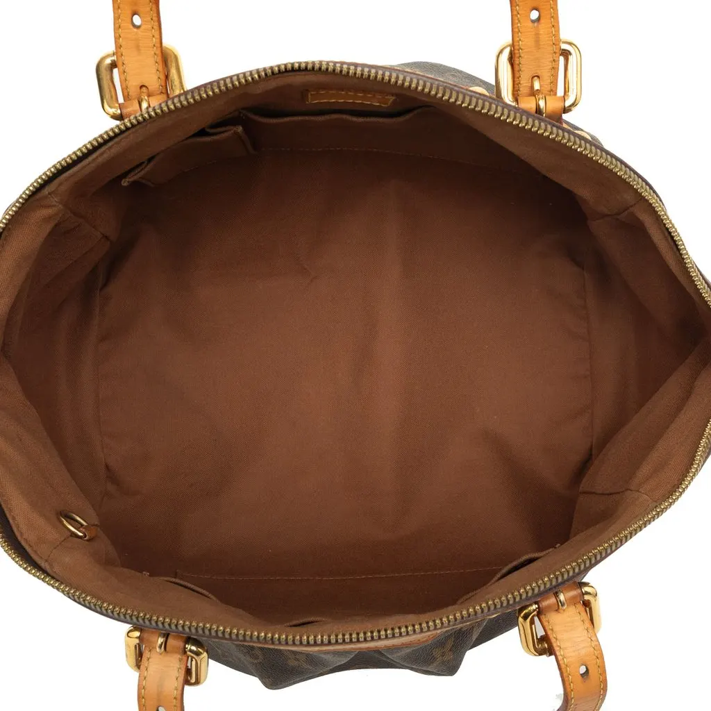 Louis Vuitton Monogram Tivoli GM Brown Good - Model View