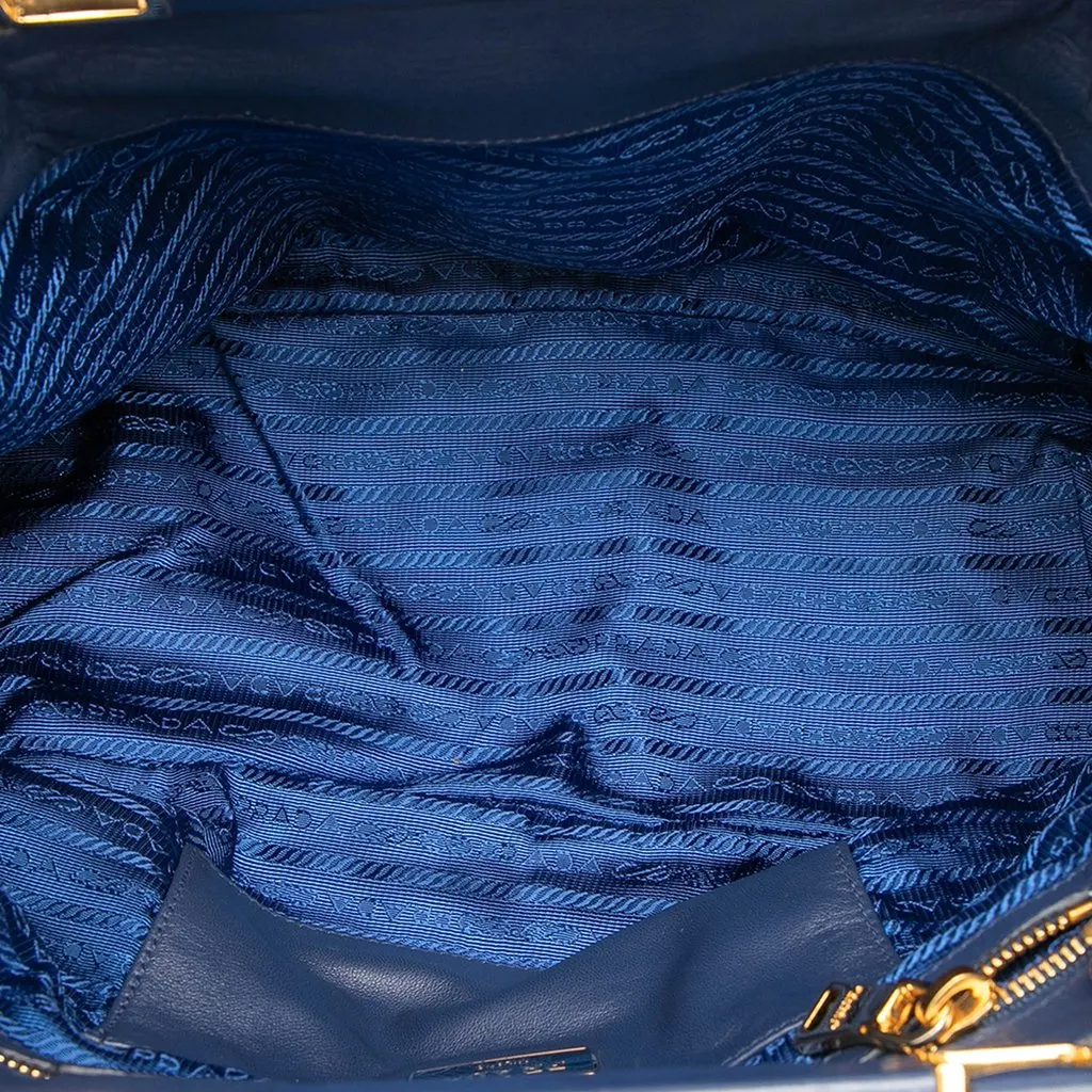 Prada Tessuto Gaufre Frame Satchel Blue Very good - Model View