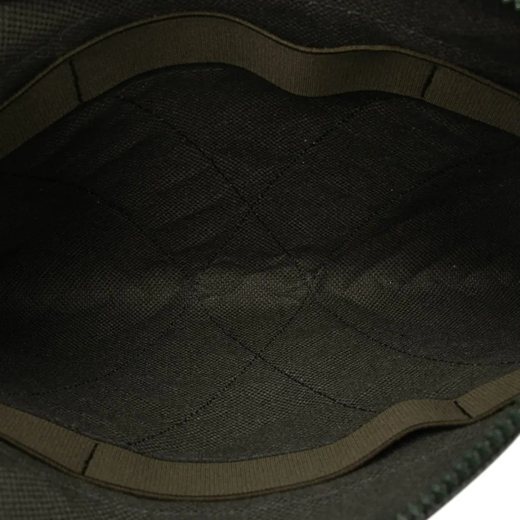 Bottega Veneta Rubber Intreccio Buffer Clutch Green Polyester Very good - Model View