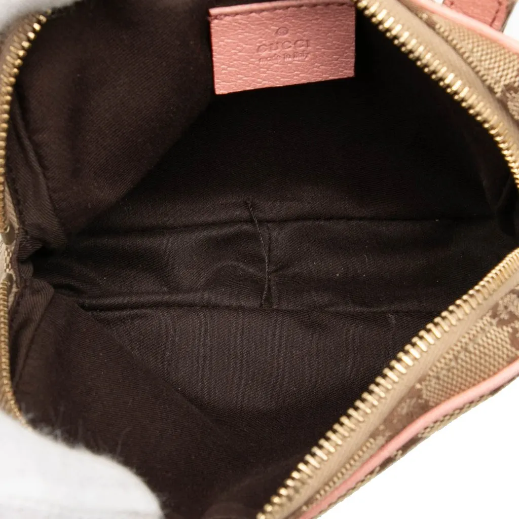 Gucci GG Canvas Crossbody Beige Very good - Model View