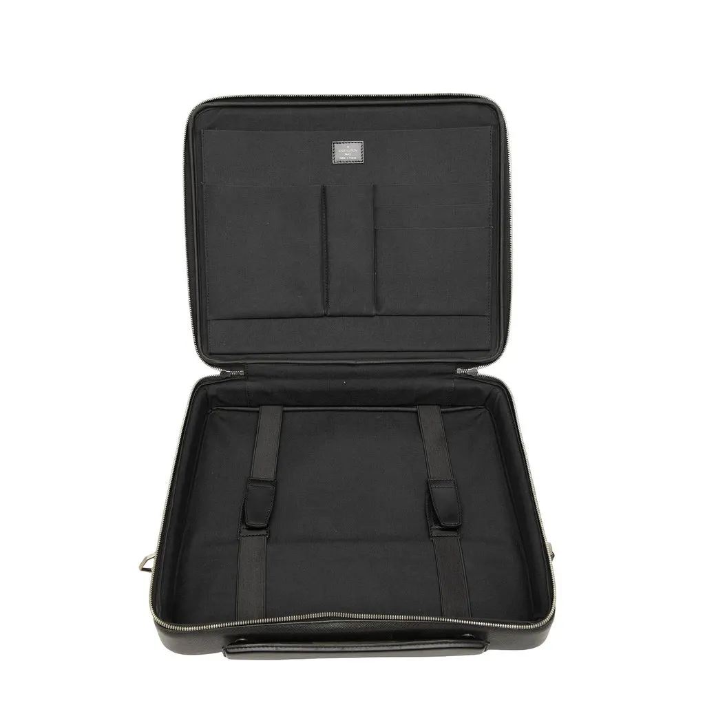 Louis Vuitton Taiga Porte Ordinateur Odessa Black Leather Good - Model View