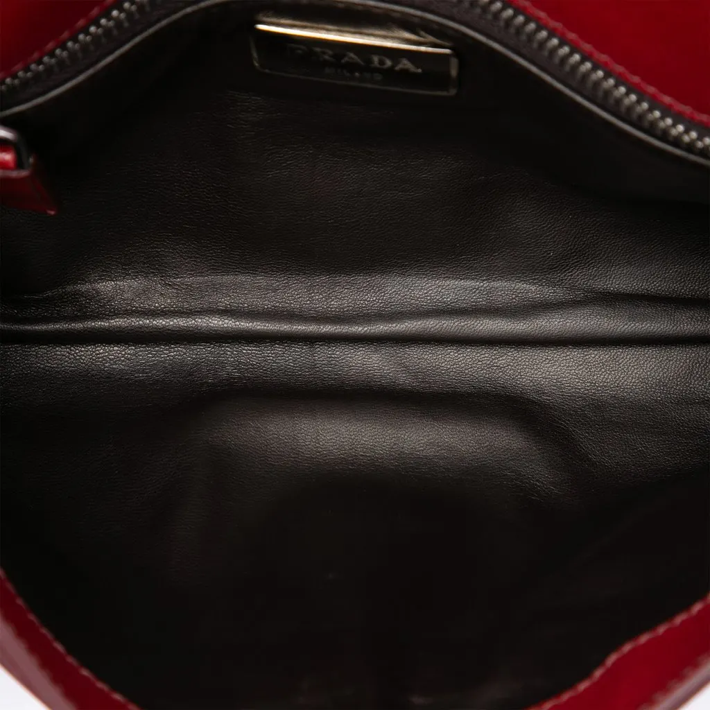 Prada Saffiano Envelope Pushlock Clutch Red Leather Very good - Model View