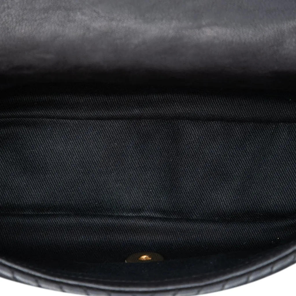 Chanel Small Chevron Wrinkled Calfskin Medallion Charm Surpique Flap Black Leather Very good - Model View