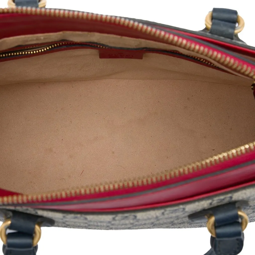 Gucci GG Supreme Linea A Satchel Beige Very good - Model View