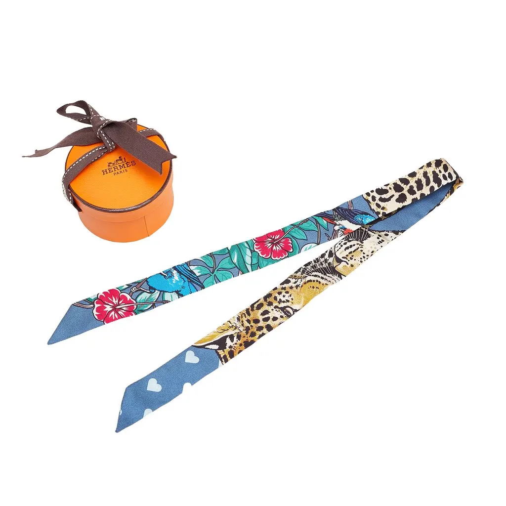 Hermès Jungle Love Love Doll Silk Twilly Scarf Blue Very good - Box View