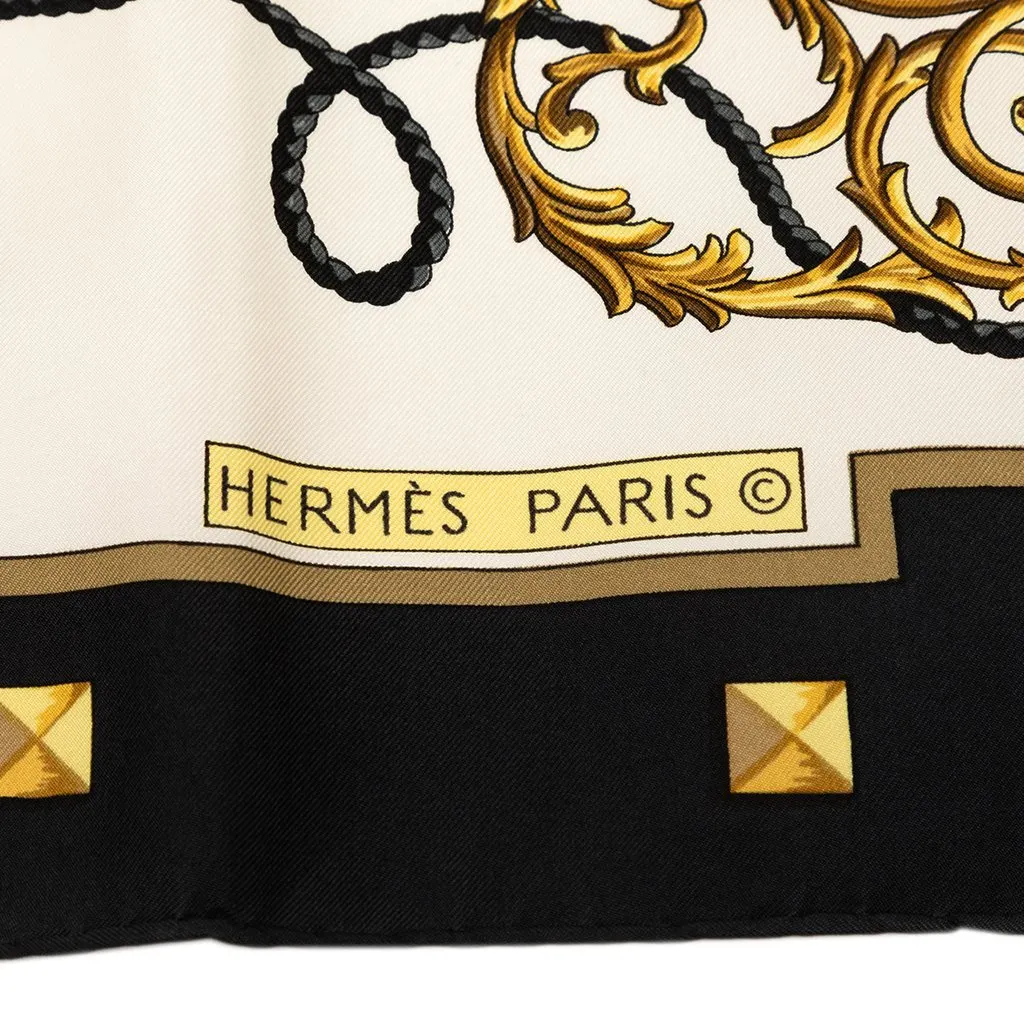 Hermès Les Cles Silk Scarf 90 White Very good - Inside View