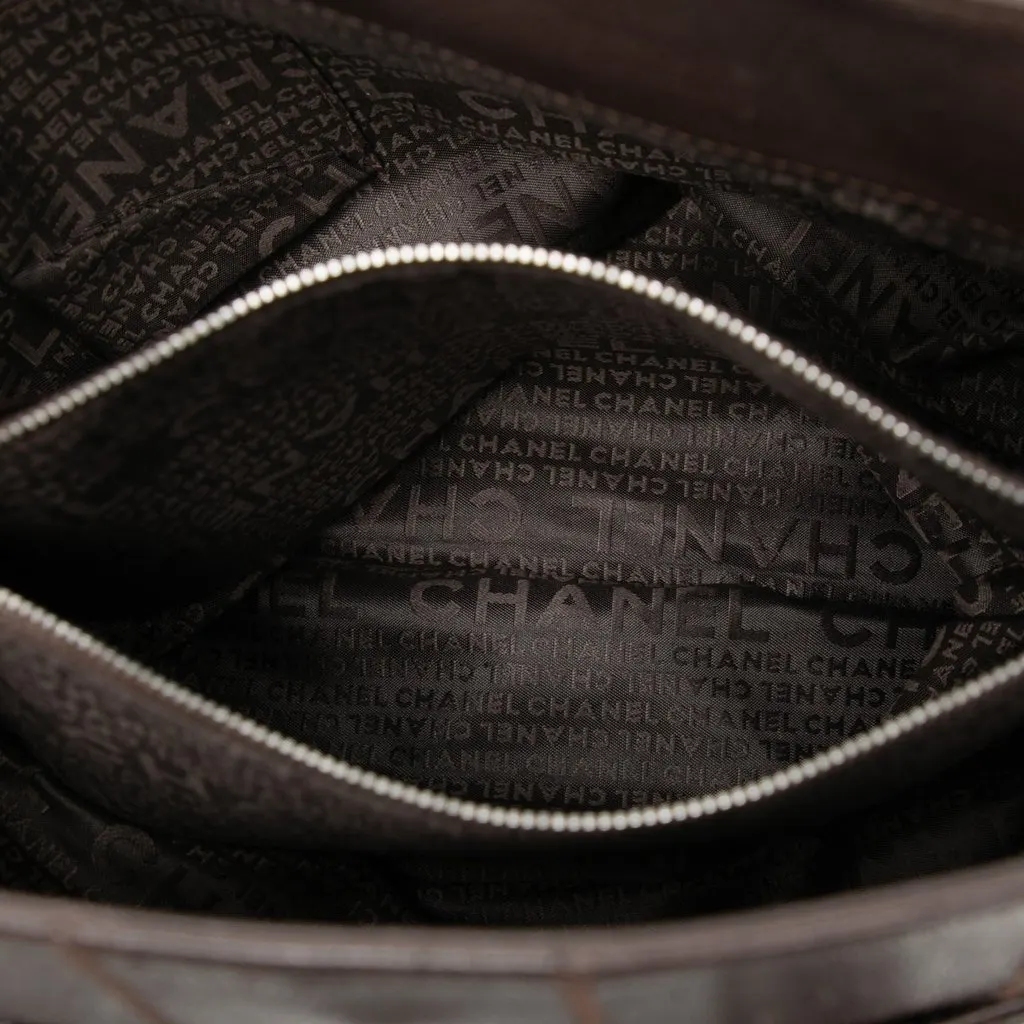 Chanel Chocolate Bar Stitched Caviar Tote Brown Leather Very good - Model View