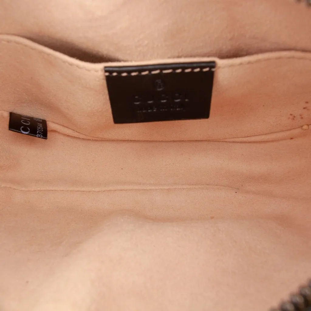 Gucci GG Marmont Matelasse Calfskin Belt Bag Black Leather Very good - Model View