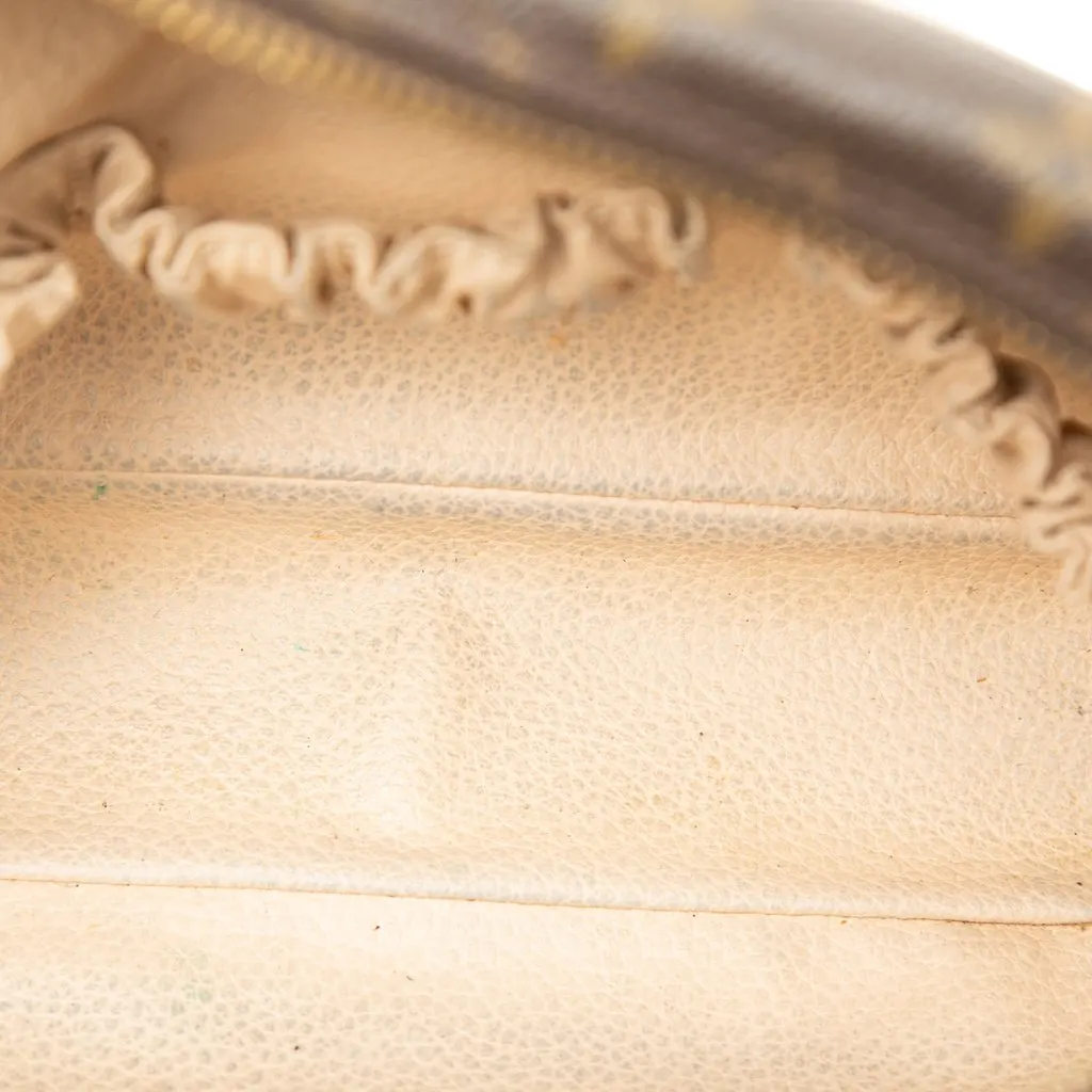 Louis Vuitton Monogram Trousse Toilette 23 Brown Very good - Model View