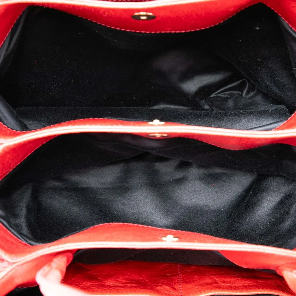 Miu Miu Matelasse Nappa Lux Bauletto Convertible Handbag Red Leather Very good - Model View