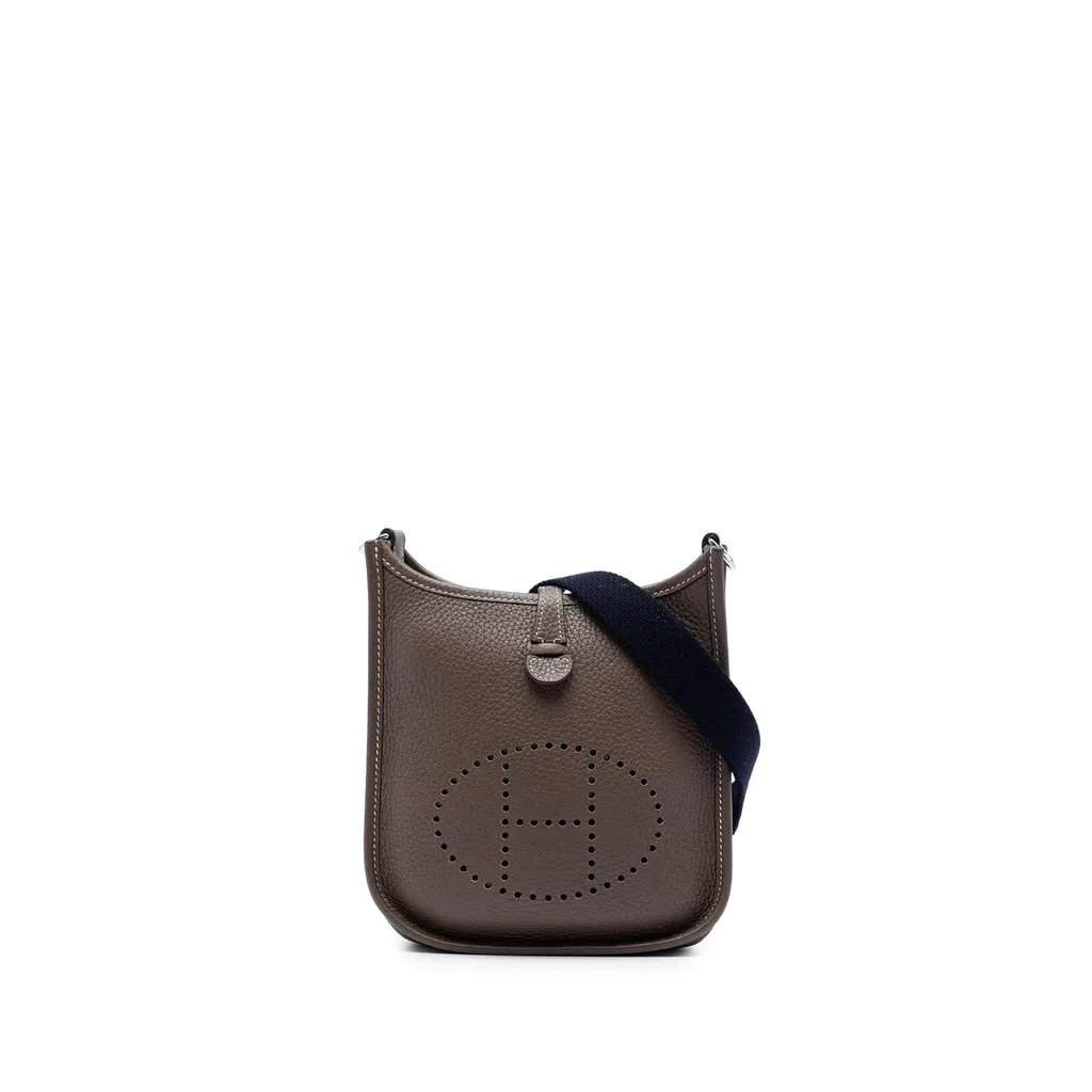Hermès Clemence Evelyne 16 Amazone Brown Leather Very good - Front View