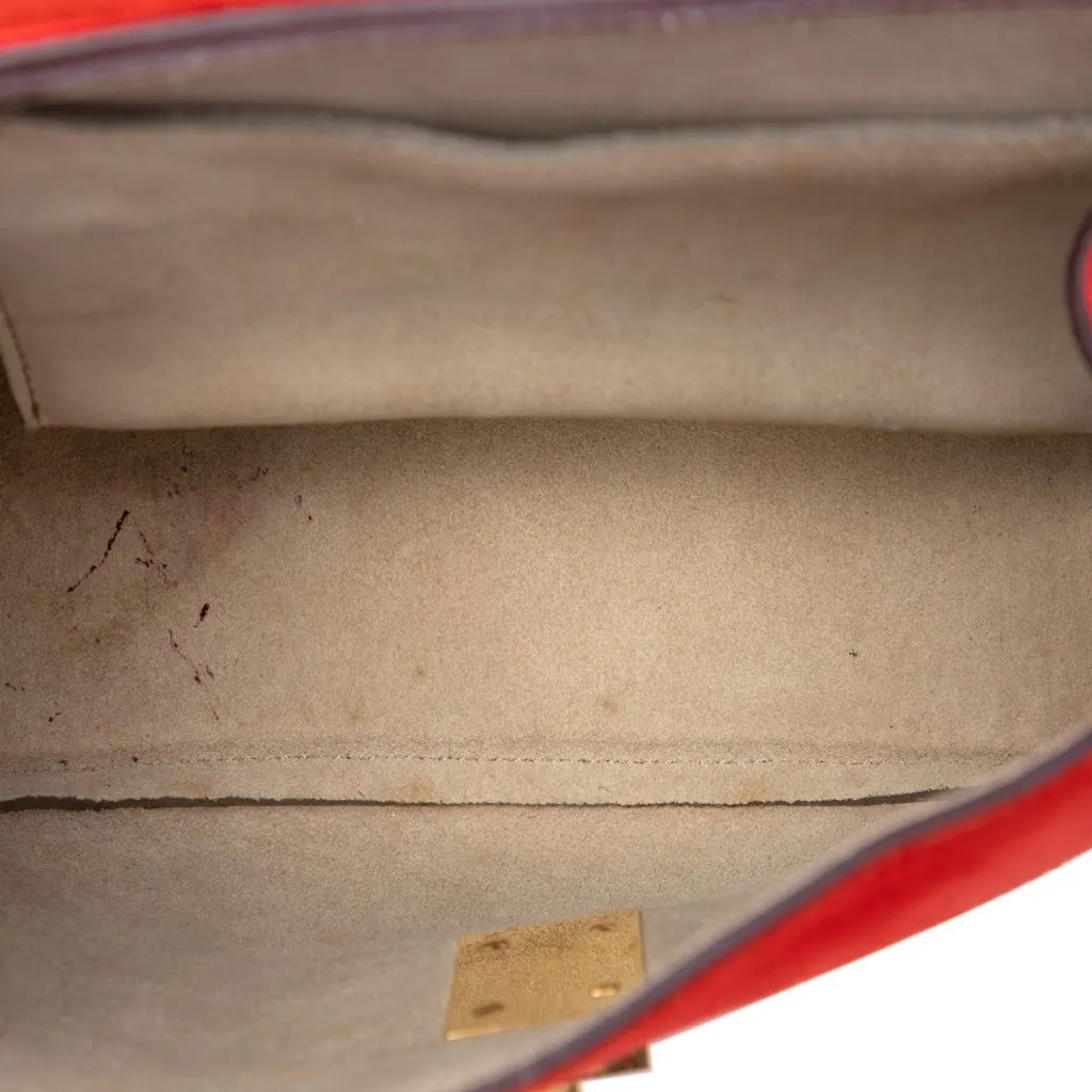 Chloé Small Suede and Calfskin Drew Crossbody Red Suede Very good - Model View