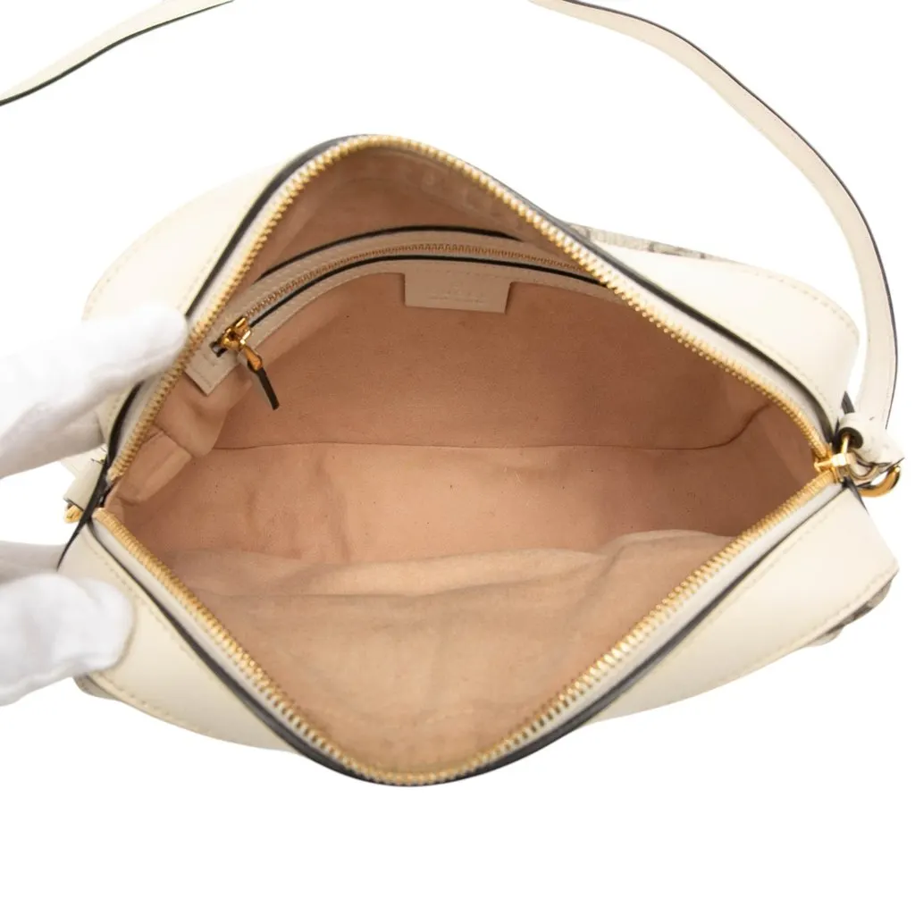 Gucci Small GG Supreme Horsebit 1955 Crossbody Beige Very good - Model View
