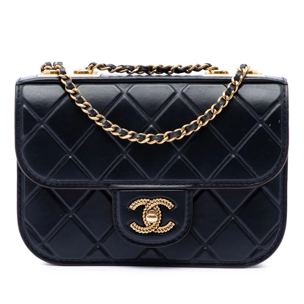 Chanel CC Embossed Quilt Calfskin Single Flap Black Leather Very good - Front View